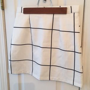 SHEIN White Grid Pattern Mini Skirt